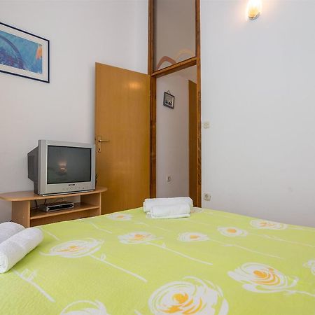 Apartments Anka Заострог Екстериор снимка